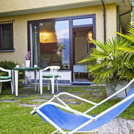 Panorama Apartment *
